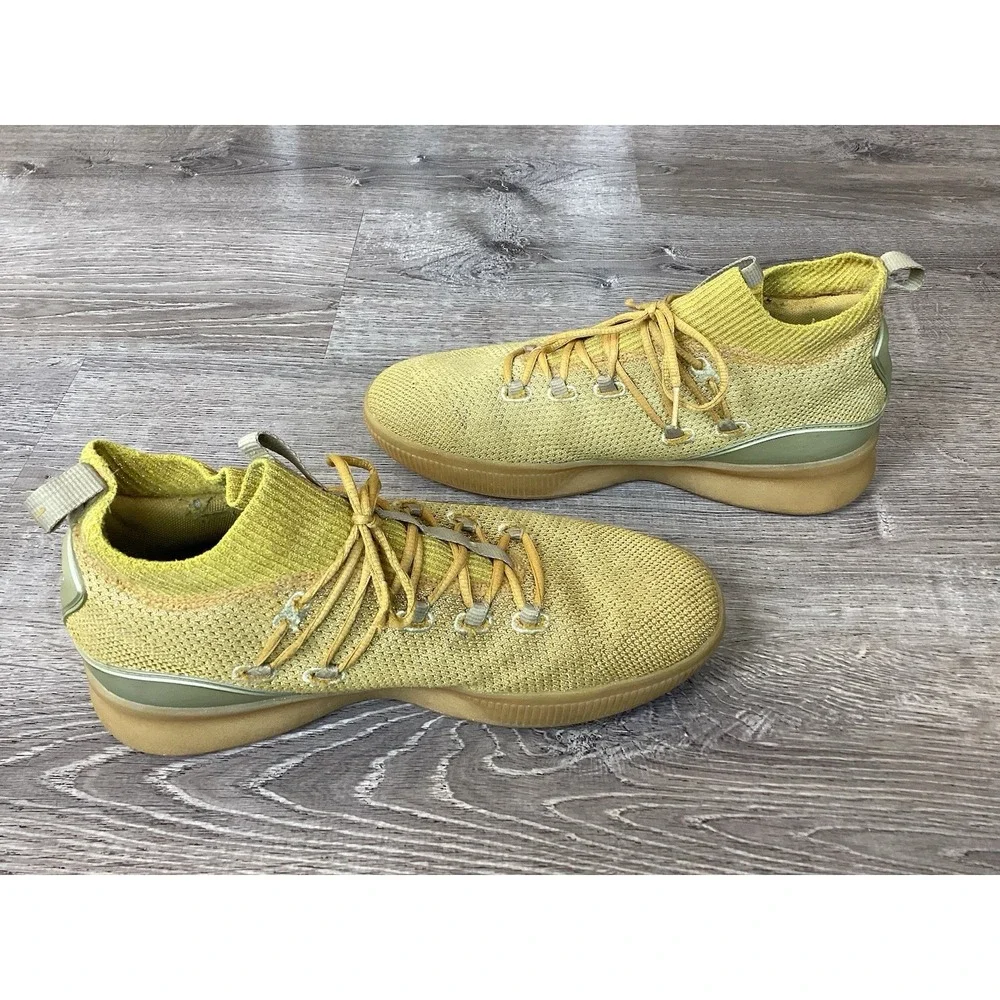 Puma Clyde Court Mens 11 Title Run Golden Sneaker Yellow Disrupt Basketball
